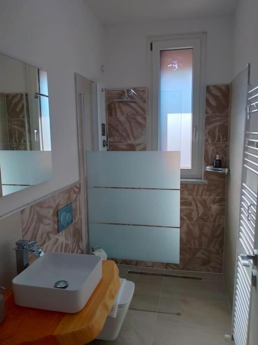 Suite Room Malpensa B&B 카르다노알캄포 외부 사진