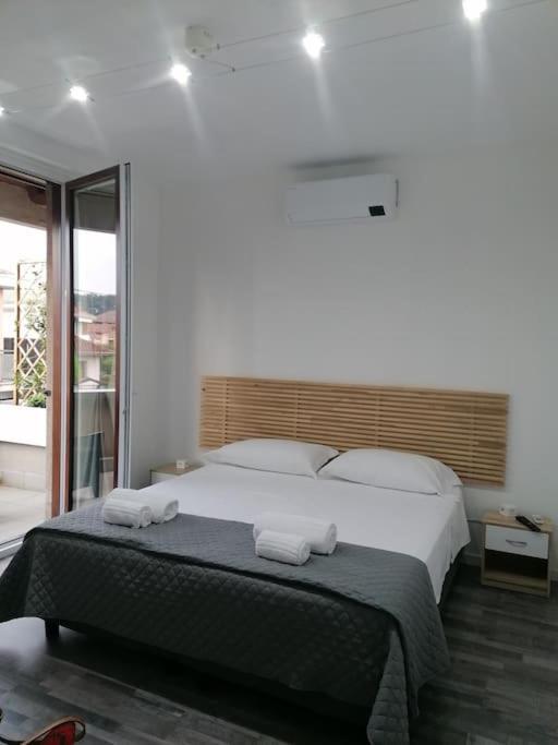 Suite Room Malpensa B&B 카르다노알캄포 외부 사진